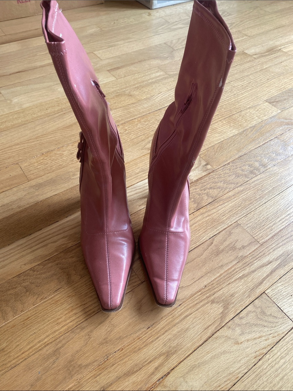 Women's Pink heeled Leather Boots